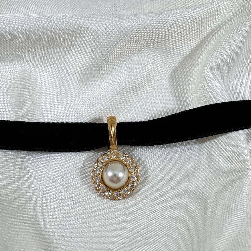 Unique gold plated, white faux pearl cabochon, removable vintage Roman pendant.